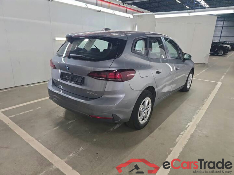 BMW 2 Reeks Active Tourer 2 Reeks Active Tourer 225e xDrive (PHEV) 180kW/245pk  5D/P Auto-7 - CO2 onvolledig #4
