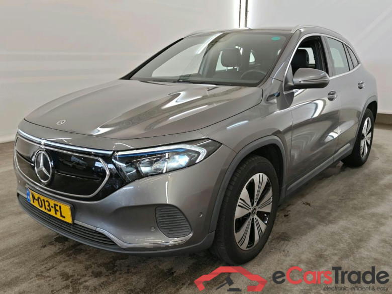 Mercedes-Benz EQA 250 Business Solution Luxury auto 5d #1