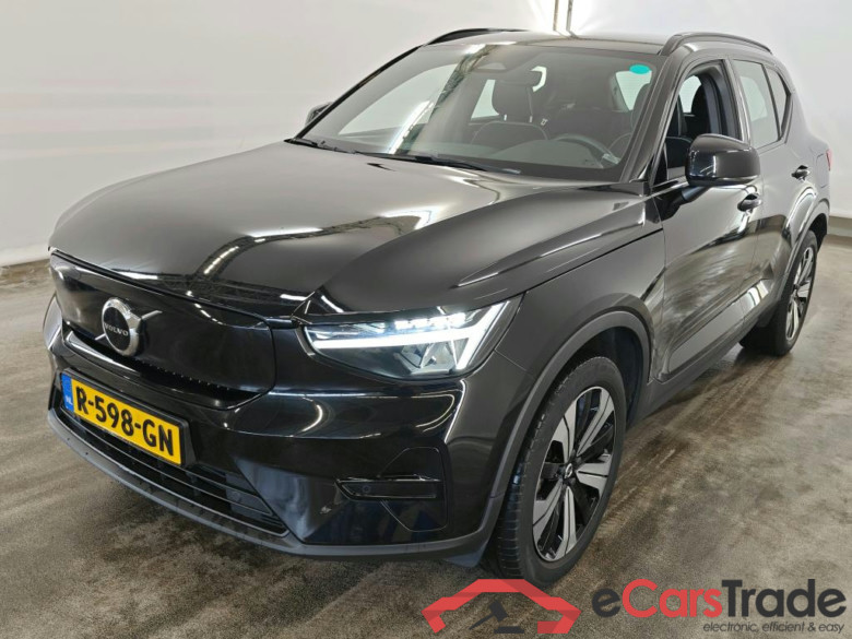 Volvo XC40 Recharge Pure Electric Plus 5d #1