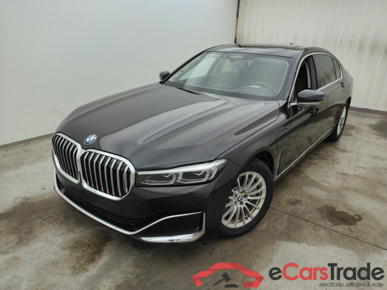 BMW 7 LONG - 2019 745eXAL 286 Plug-In Hybrid OPF (EU6d-TEMP) 4d #1