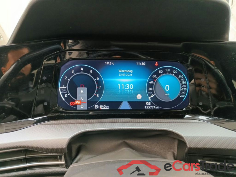 Volkswagen Golf VIII 1.0 eTSI 81kW Active DSG 5d #6