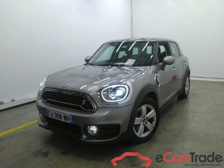 MINI Countryman 5p Crossover Cooper SE ALL4 Busi Design 136 88ch BVA6