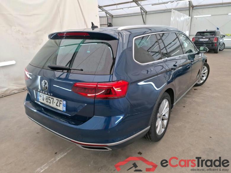 VOLKSWAGEN Passat SW / 2019 / 5P / Break 1.5 TSI 150 ACT OPF DSG7 SW ELEGANCE #3
