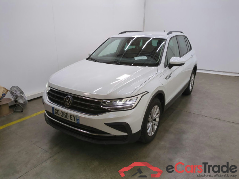 VOLKSWAGEN Tiguan / 2020 / 5P / SUV 1.4 eHybrid 245 DSG6 Life Business