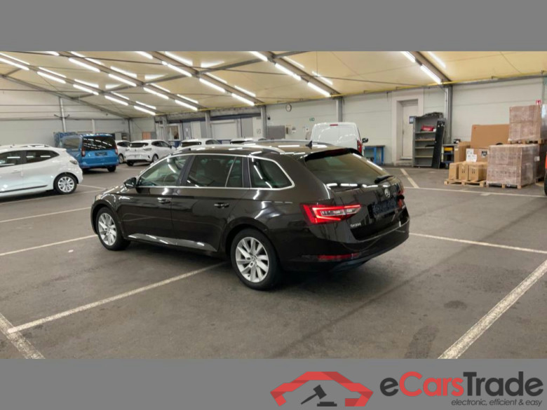 SKODA Superb Combi Dsl SW 2.0 CR TDi Style #3