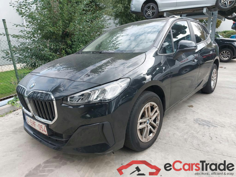 BMW - BMW 2 ACTIVE TOURER 216iA 122PK            ***          TOTAL LOSS           ***        With Climatic & Navigation & Sport Seats           * PETROL *