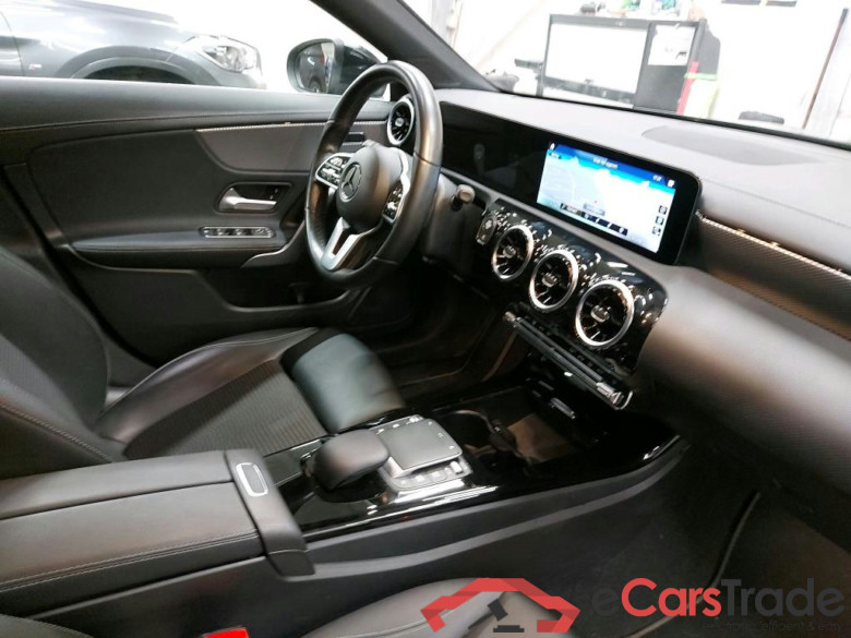 MERCEDES - MER CLA 180 d 116PK 8G-DCT Business Solution & Driving Assistance Pack #3