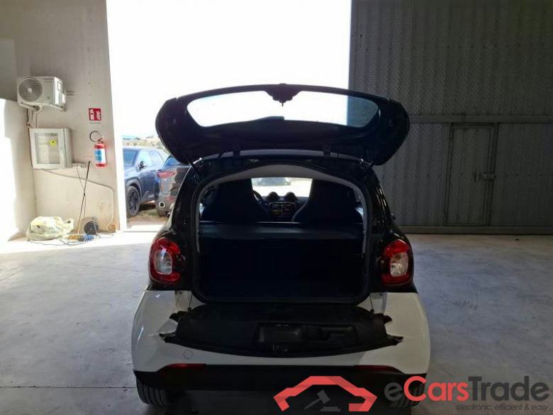 SMART FORTWO COUPÈ / 2019 / 3P / COUPE EQ 60KW PASSION #5