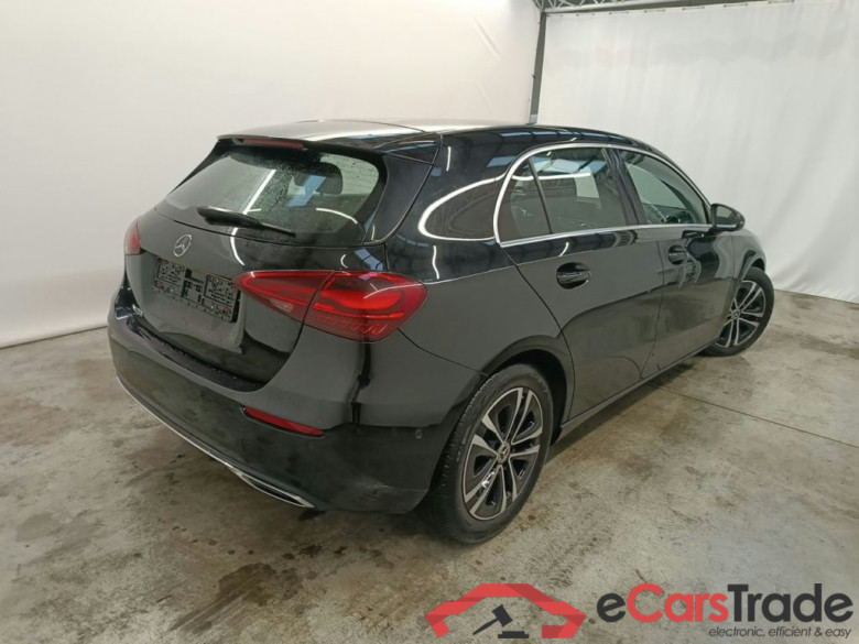 Mercedes-Benz Classe A A 180 Business Line 5d #2