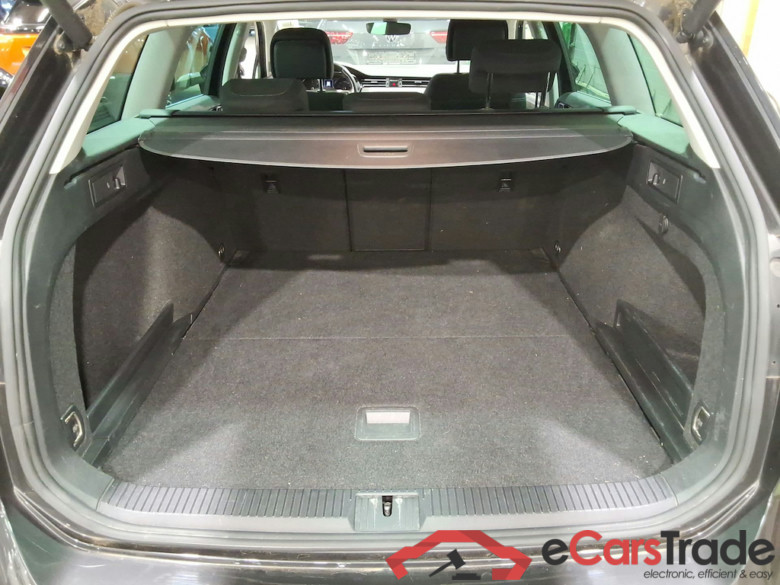 VOLKSWAGEN Passat 2.0 TDI 90KW MSQ VARIANT STYLE BUSINESS #3