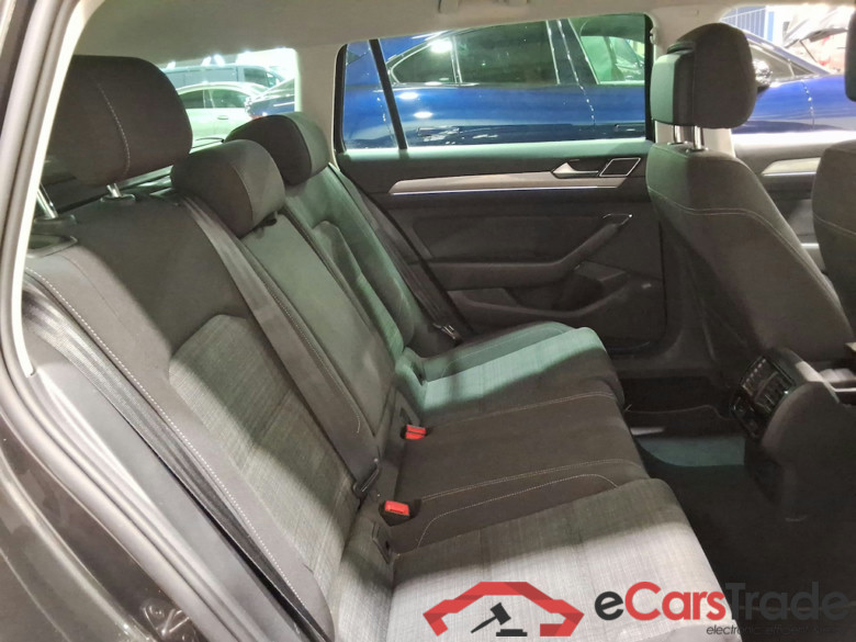 VOLKSWAGEN Passat 2.0 TDI 90KW MSQ VARIANT STYLE BUSINESS #5