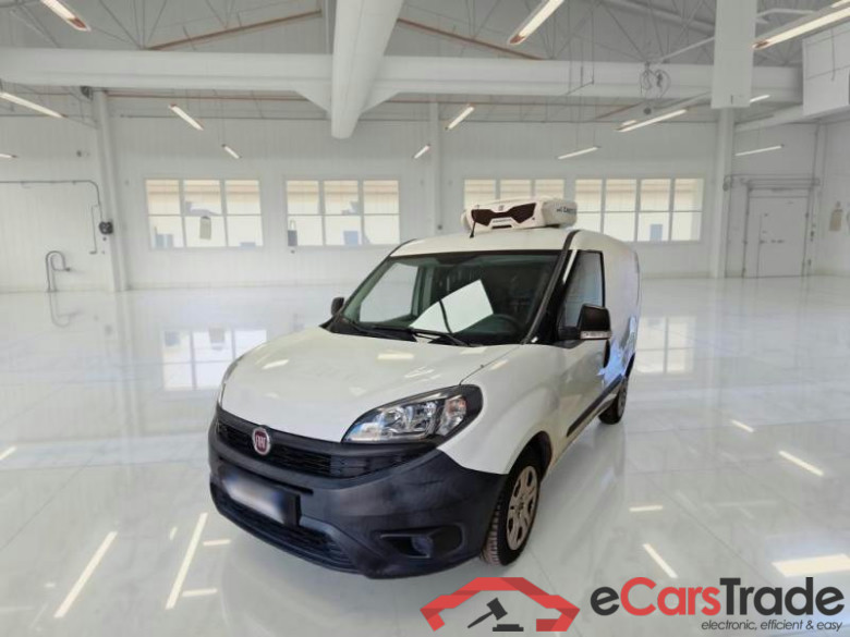 FIAT DOBLÒ CARGO / 2014 / 4P / VETT. FURGONATA CH1 LOUNGE 1.6 MJET 105CV E6D SeS #1