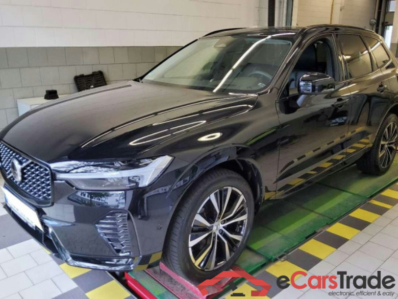 Volvo XC60 (03.2017->) DE - SUV5 B5 (Benzin) AWD EU6d, Ultimate Dark Mild-Hybrid, (Facelift) 2022 - 202