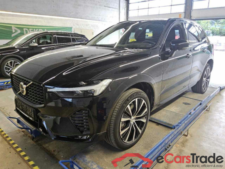 Volvo XC60 (03.2017->) DE - SUV5 B5 (Benzin) AWD EU6d, Ultimate Dark Mild-Hybrid, (Facelift) 2022 - 202