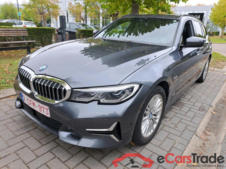 BMW 3 SERIES TOURING 2.0 330E (215KW) TOURING