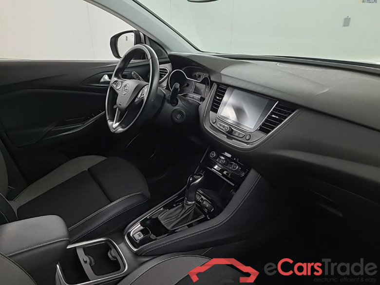 OPEL Grandland X 1.2 Turbo S&S 96kW Bus. Executive Auto 5D #6