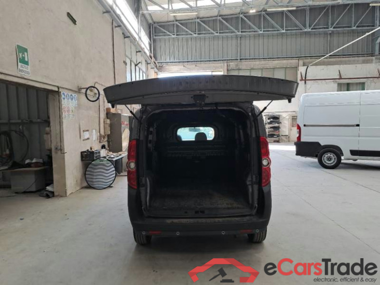 FIAT DOBLÒ CARGO / 2014 / 4P / VETT. FURGONATA CH1 BUSINESS 1.6 MJET 105CV E6D SeS #5